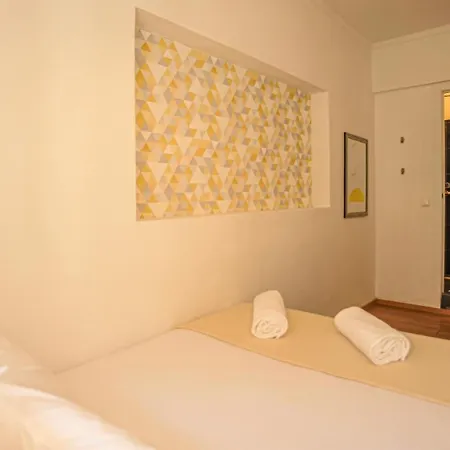 Downtown Modern 8 Bedroom - Marques De Pombal リスボン