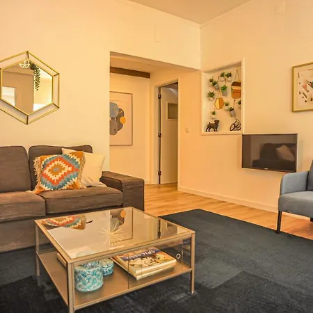 Downtown Modern 8 Bedroom - Marques De Pombal Apartmán Lisboa